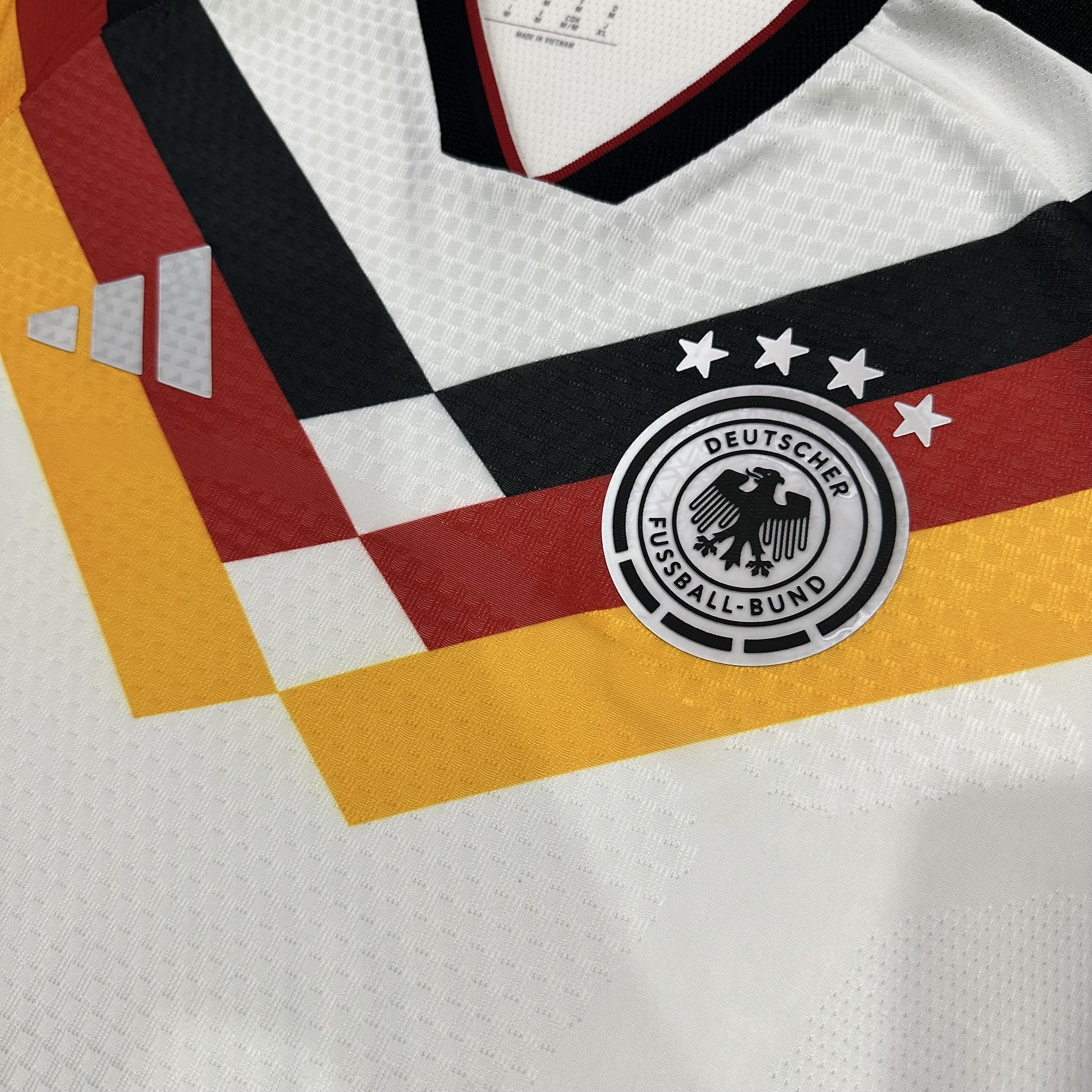 Germany Player 26/27 Home Long Sleeve Kit – image 5