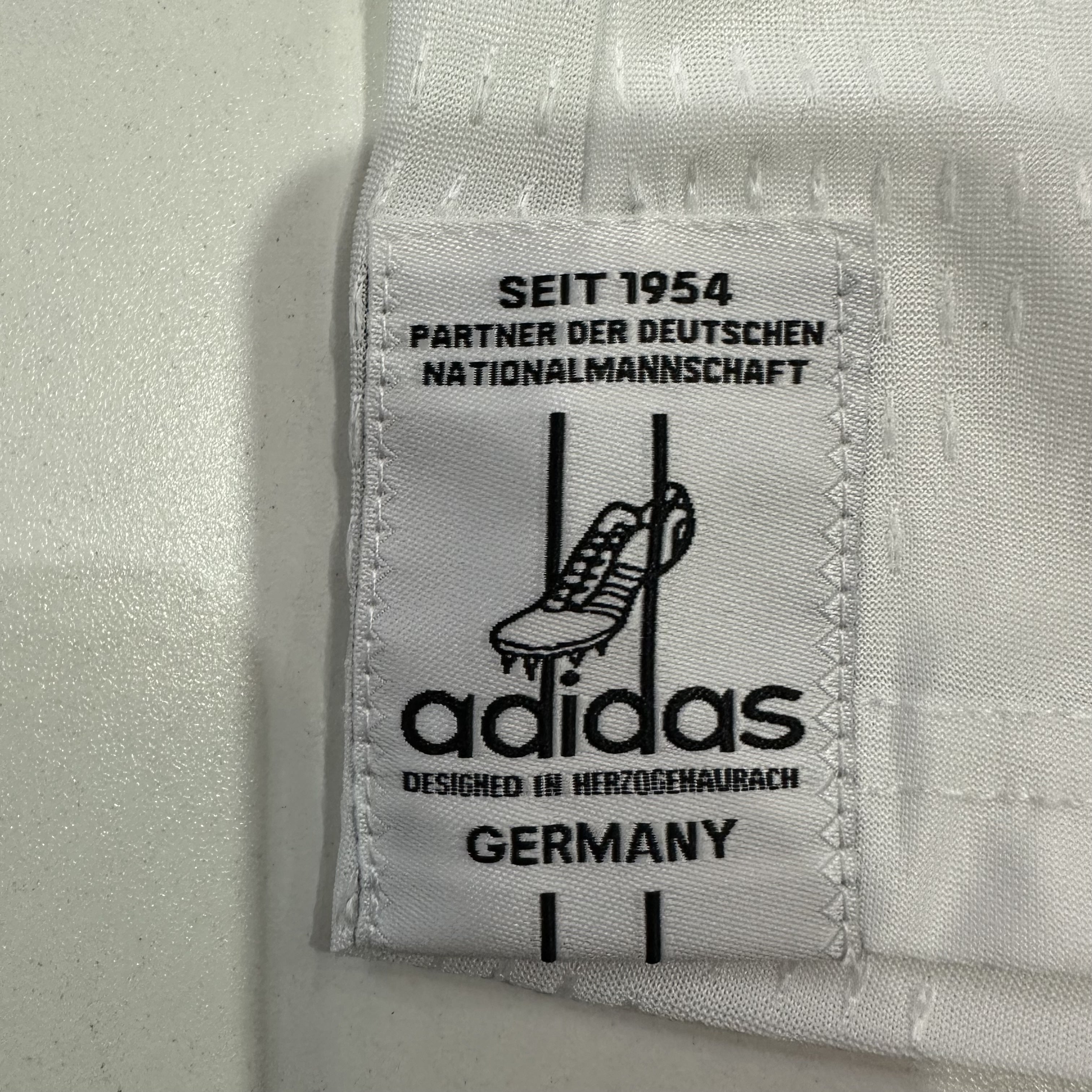 Germany Player 26/27 Home Long Sleeve Kit – image 8