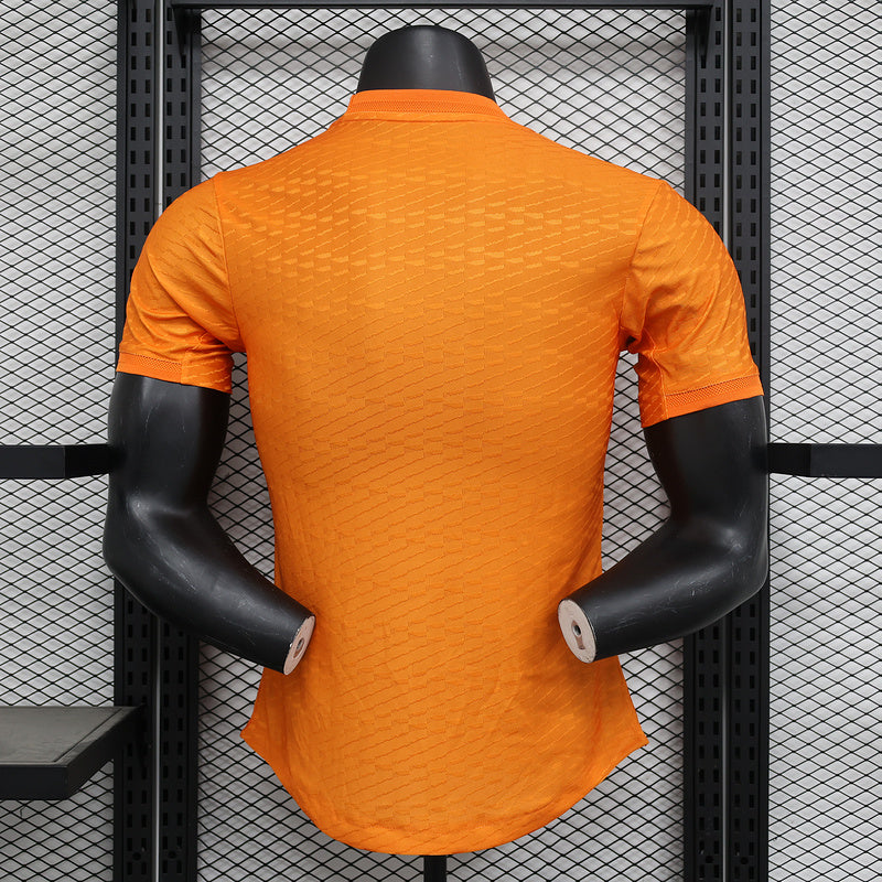 Real Madrid Yamamoto orange player Kit