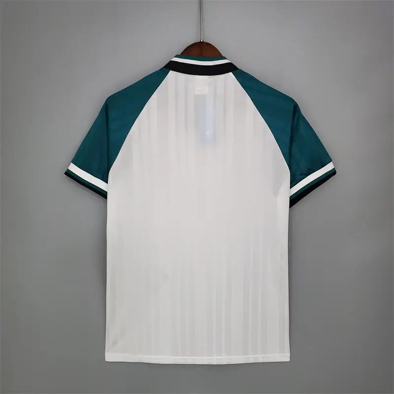 Liverpool 93-95 Away Kit Доставка 1 Работен Ден