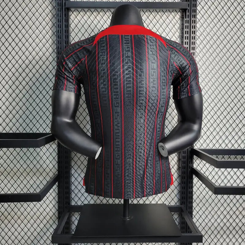 Liverpool Player LeBron Collaboration Kit