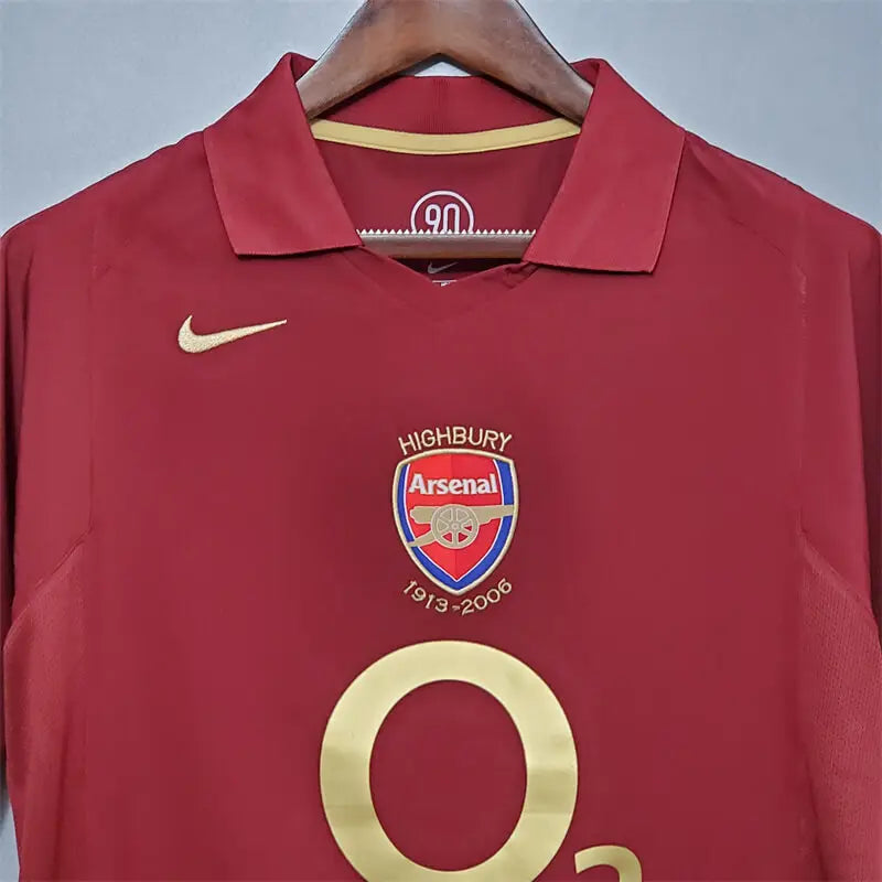 Arsenal 05/06 Home Kit Доставка 1 Работен Ден