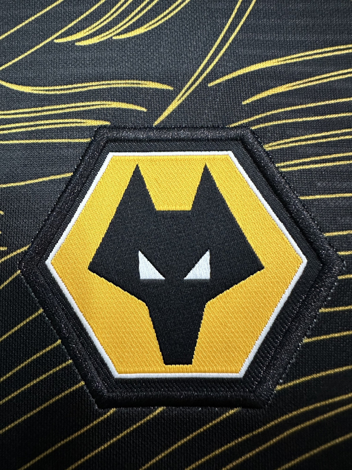 Wolverhampton 24/25 Away Kit – image 5