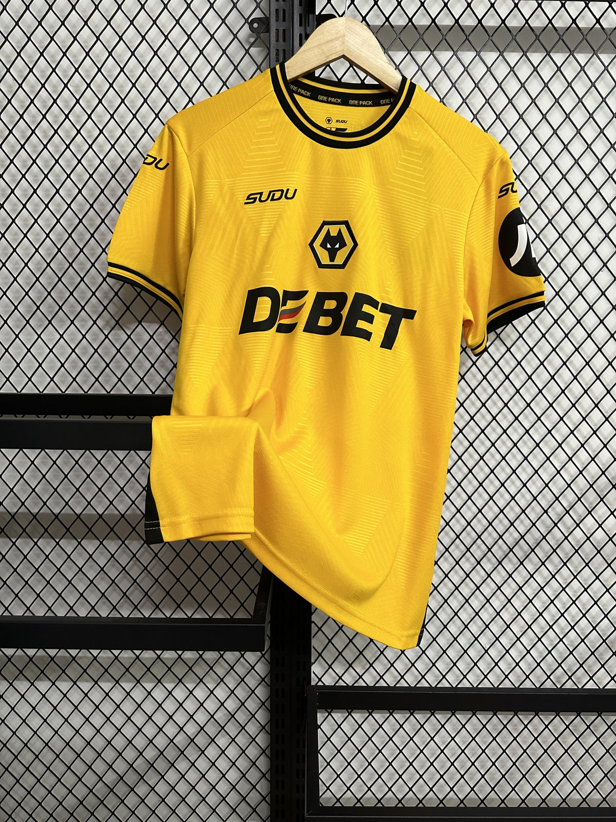 Wolverhampton 24/25 Home Kit – image 3