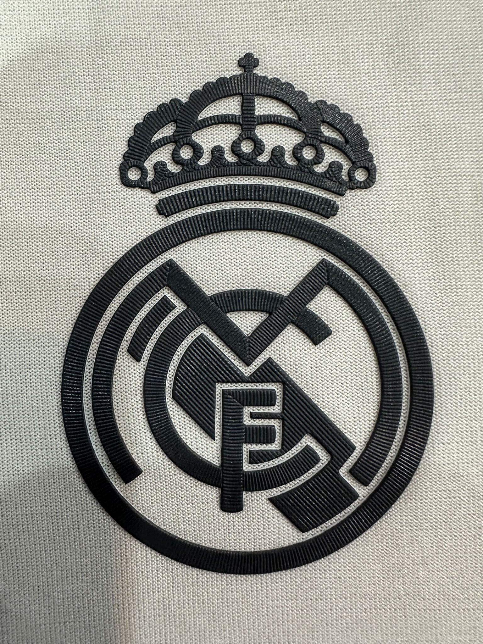 Real Madrid Player 24/25 Training Kit – image 4