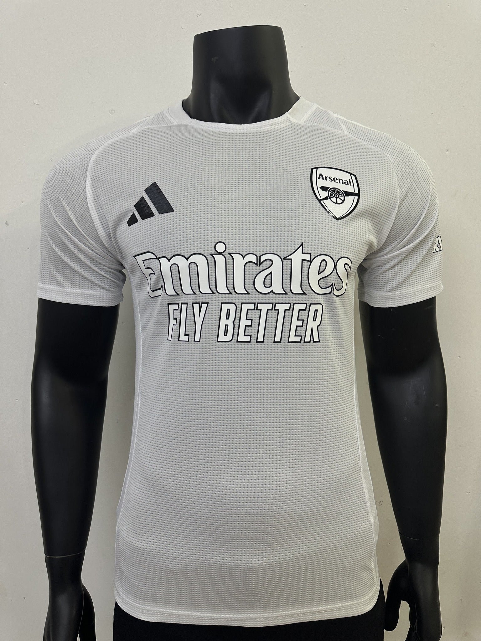 Arsenal Player 24/25 White Special Edition Kit – image 1