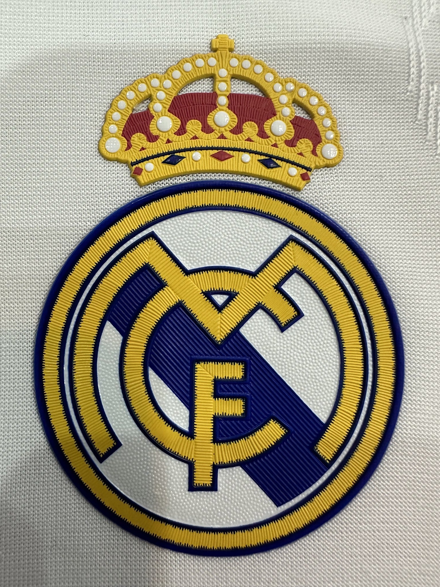 Real Madrid Player 25/26 Tonal Pattern White Special Edition Kit – image 4