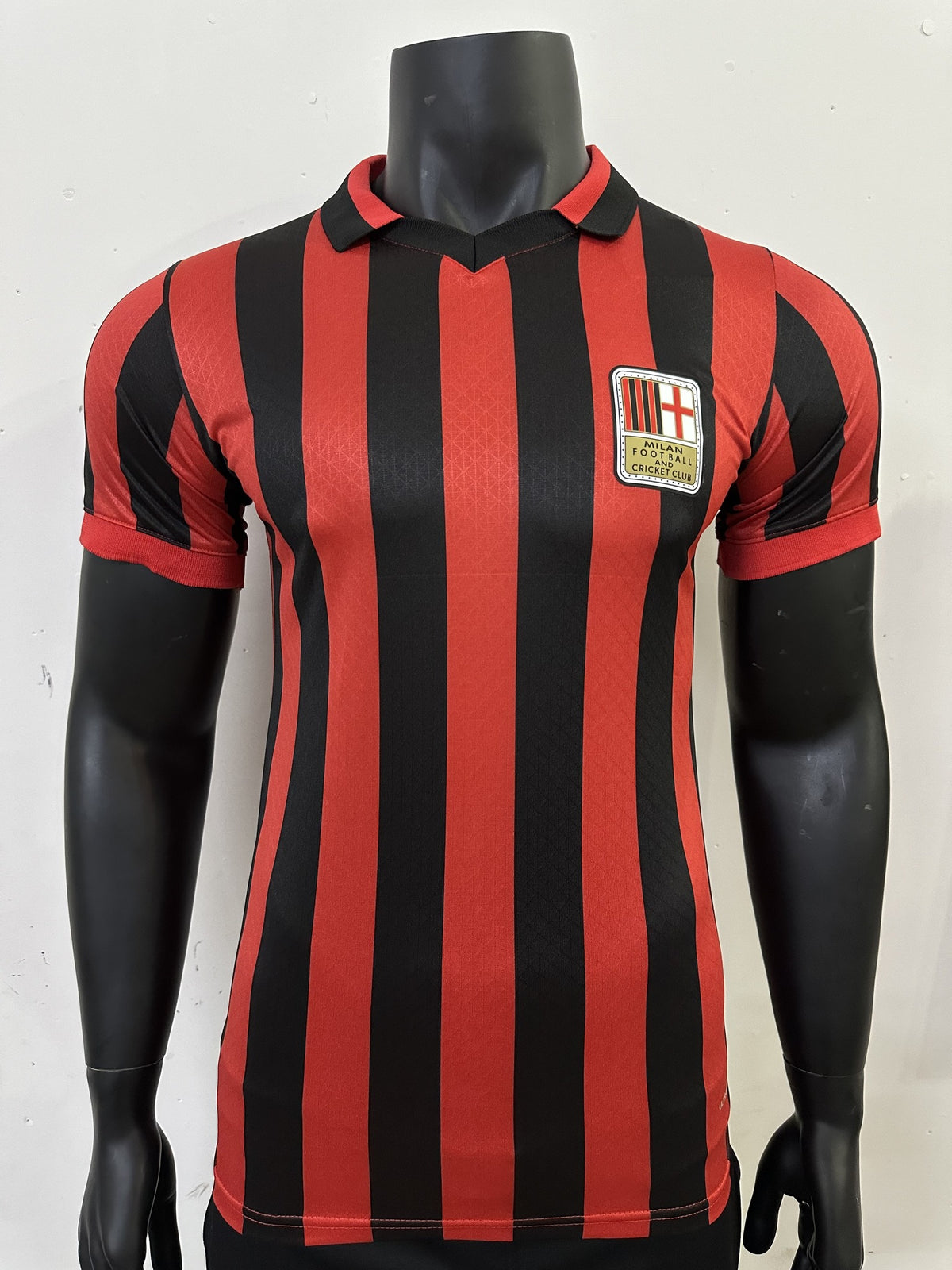 AC Milan Player 24/25 125th Anniversary Red Special Edition Kit – image 1