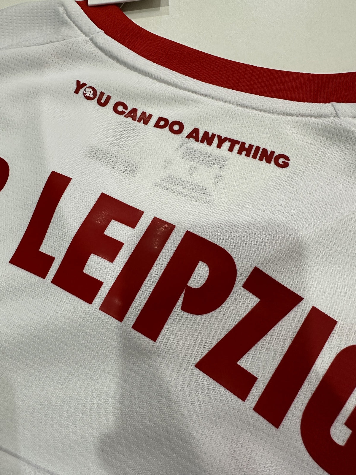 RB Leipzig 25/26 Home Kit – image 8