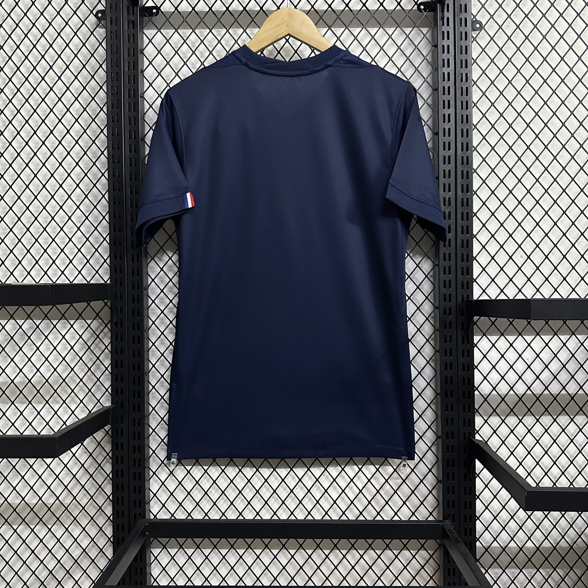 Paris Saint-Germain 25/26 Home Kit – image 2