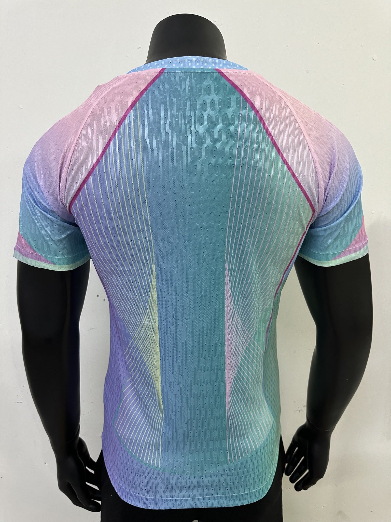 Barcelona Player 25/26 Design Blue & Pink Special Edition Kit – image 2