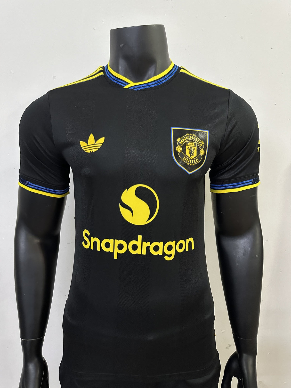 Manchester United Player 25/26 Third Kit – image 1