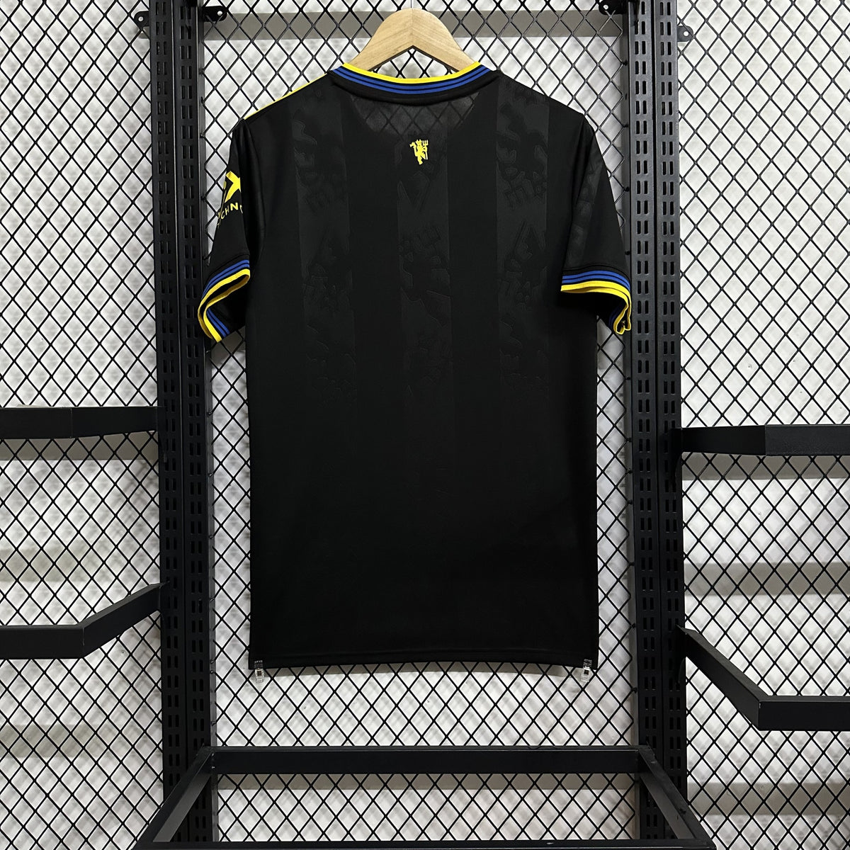 Manchester United 25/26 Third Kit – image 2