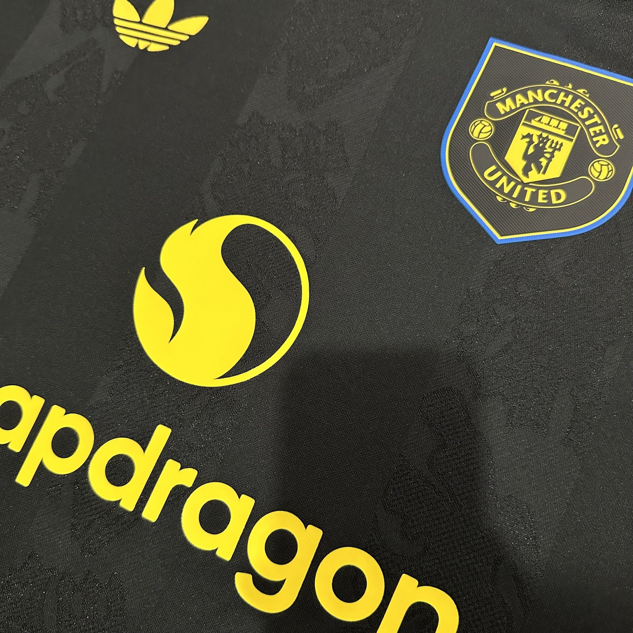 Manchester United Player 25/26 Third Long Sleeve Kit – image 5