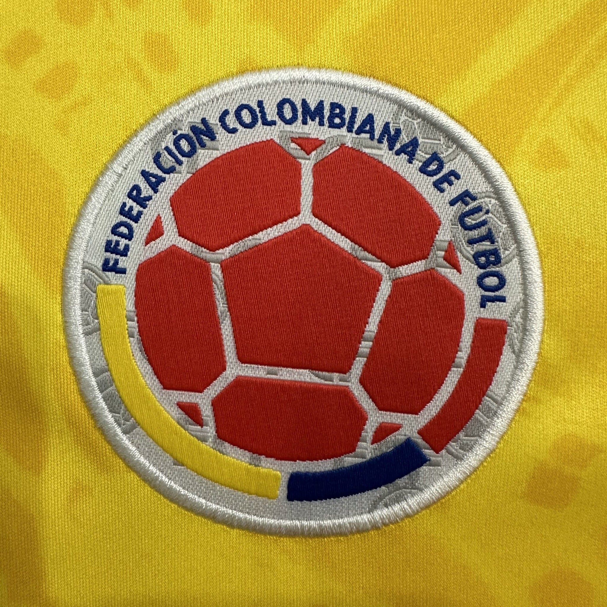 Colombia 26/27 Home Kit – image 5