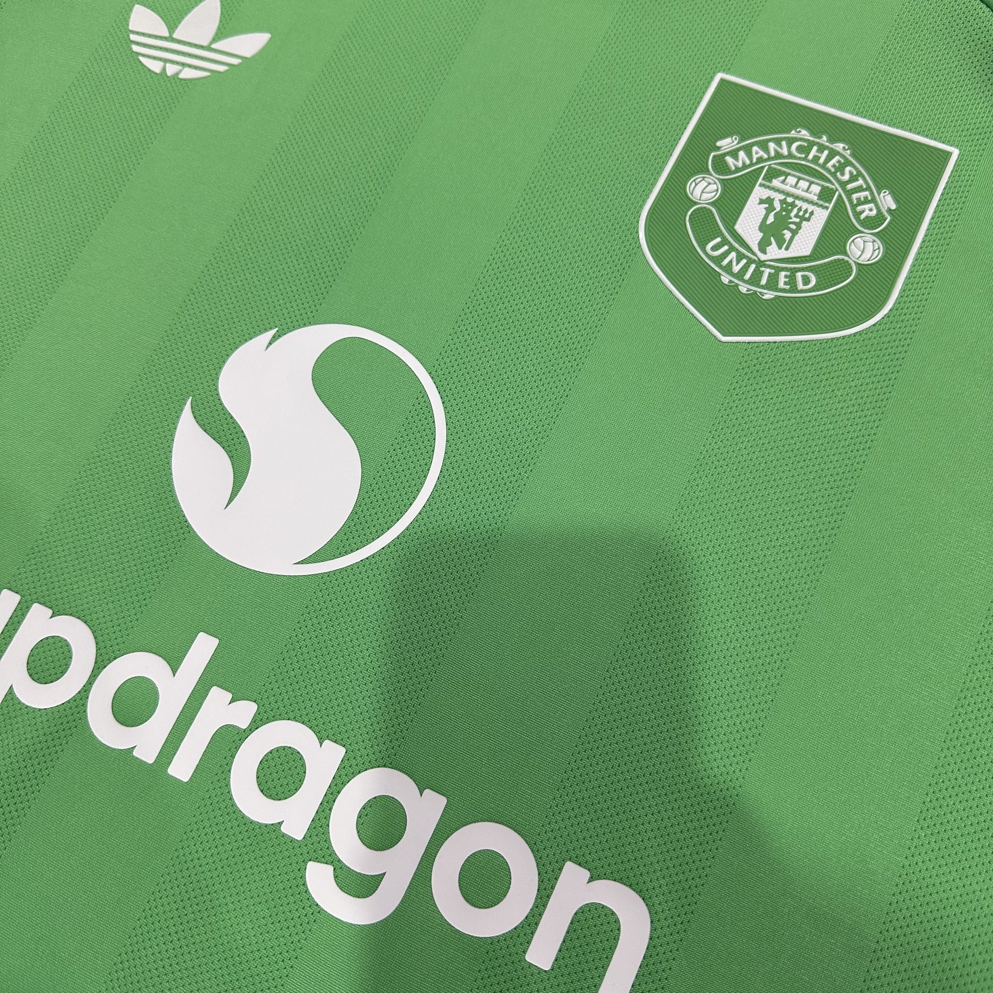 Manchester United Player 25/26 Goalkeeper Kit – image 5