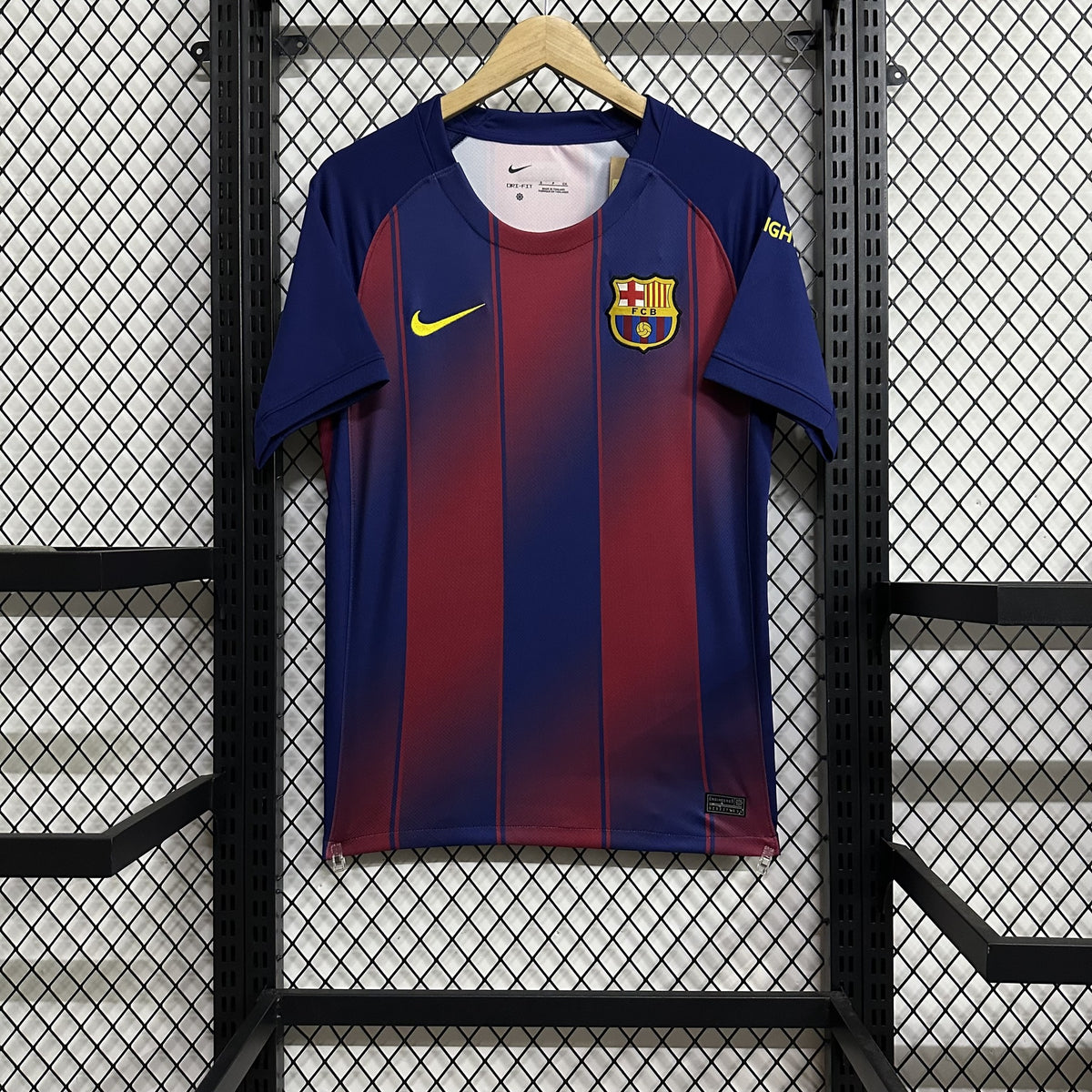 Barcelona 25/26 Home Sponsorless Kit – image 1
