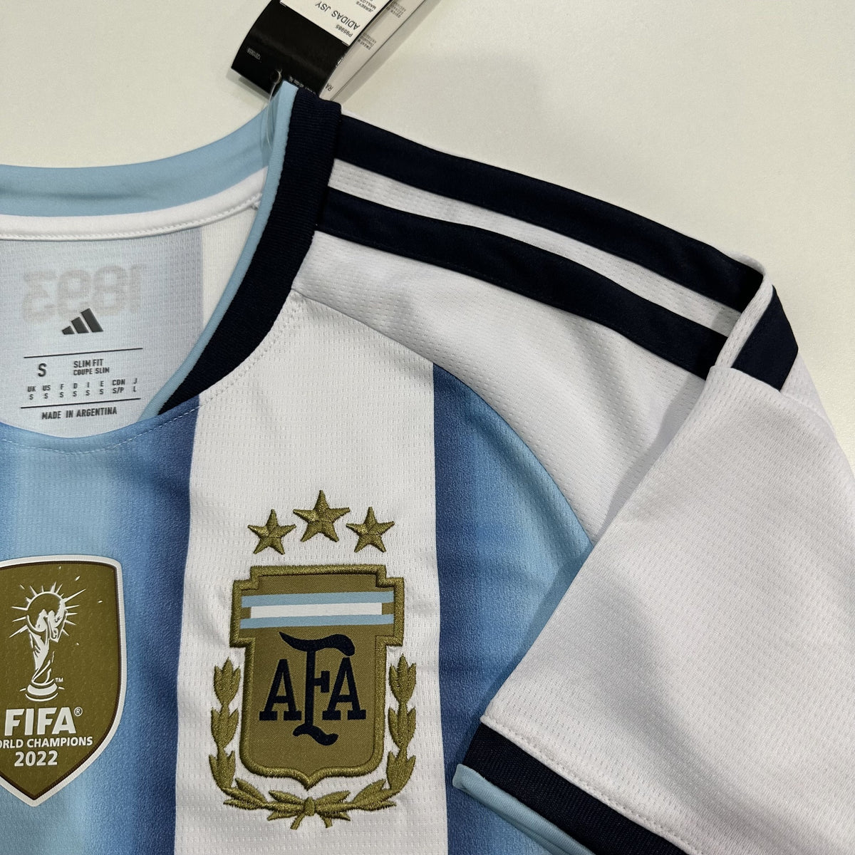 Argentina 26/27 Home Kit – image 9