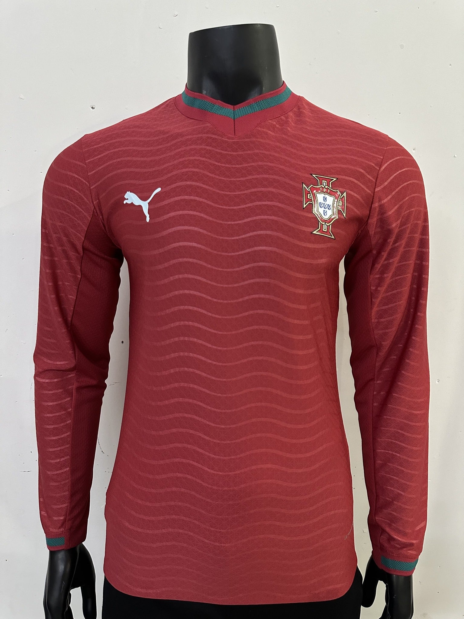 Portugal Player 26/27 Home Long Sleeve Kit – image 1