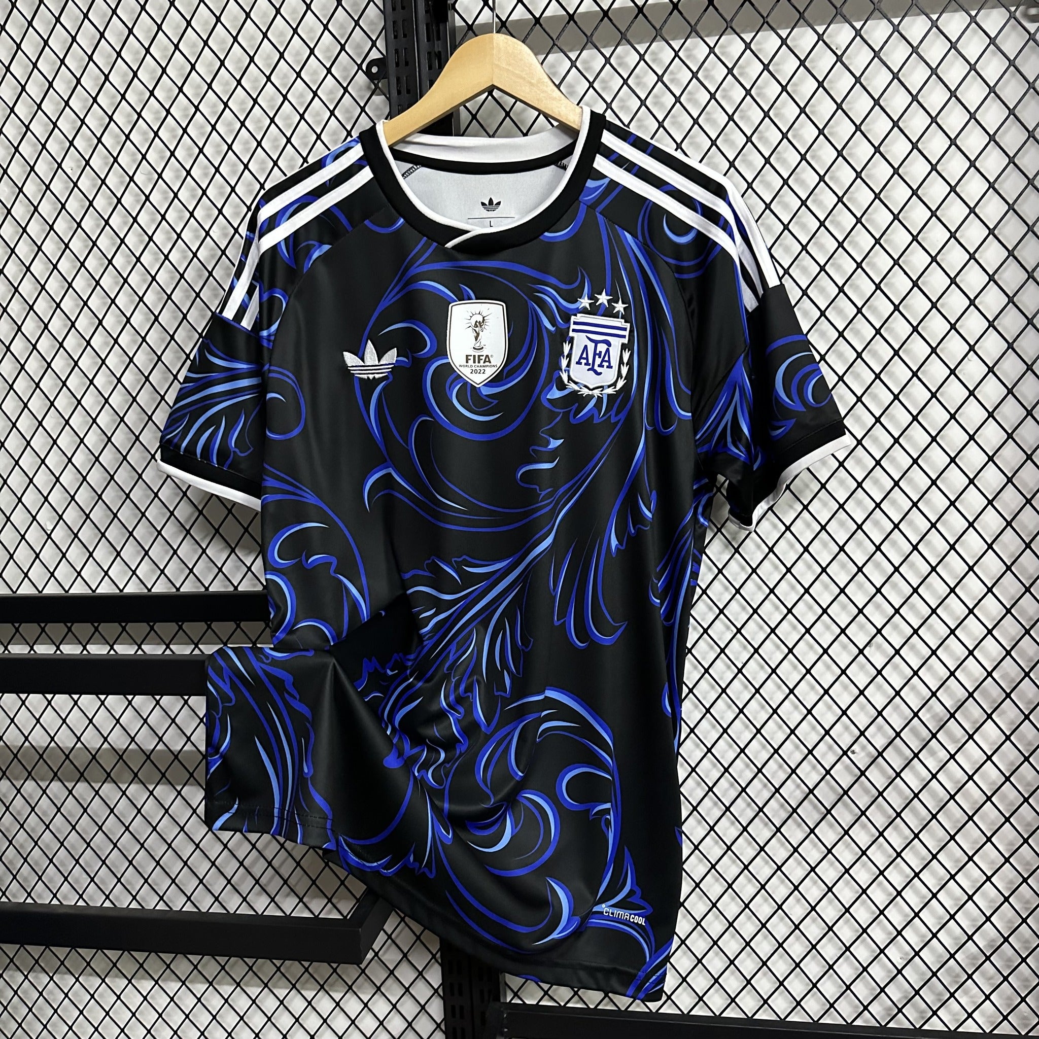 Argentina 26/27 Away Kit – image 1
