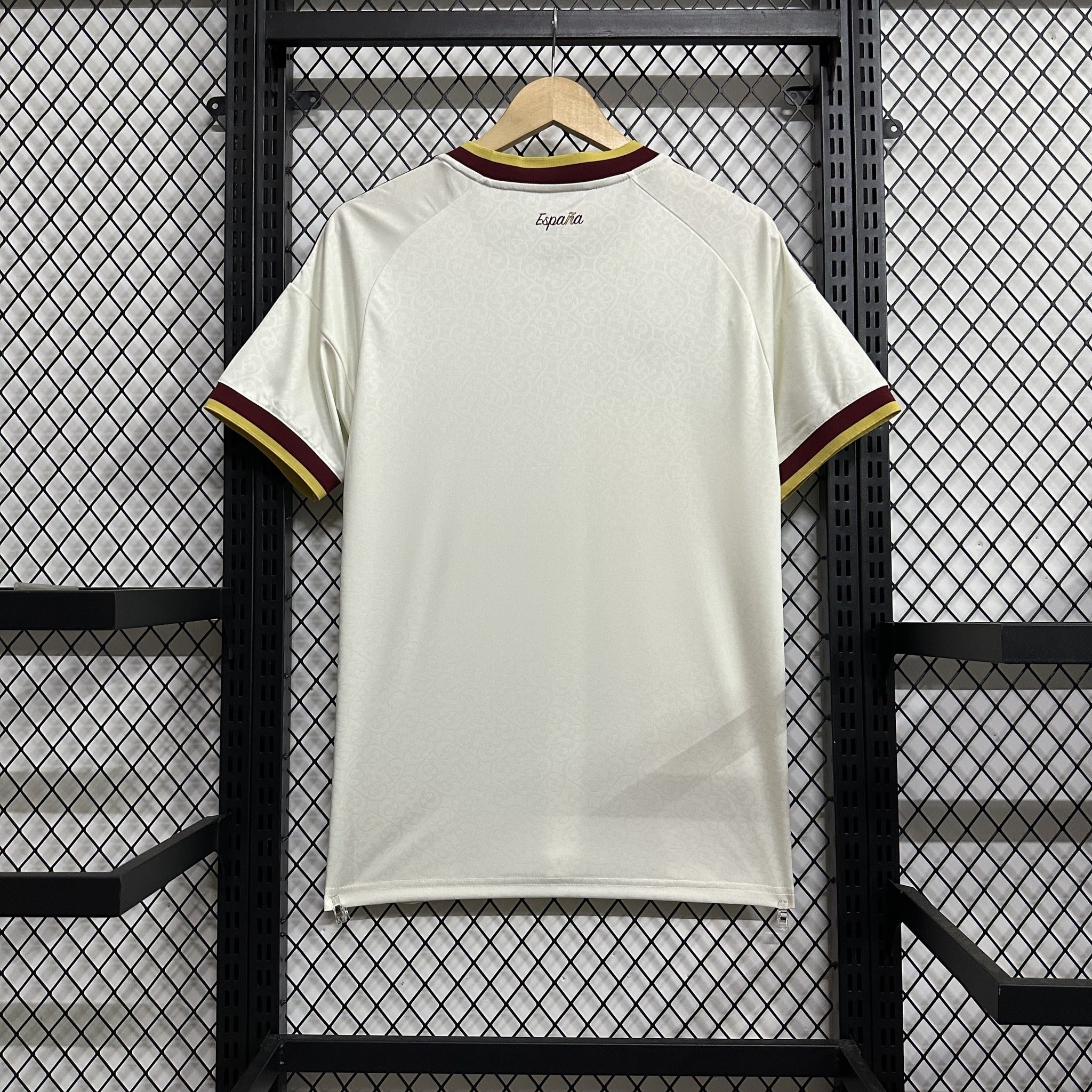 Spain 26/27 Away Kit – image 2