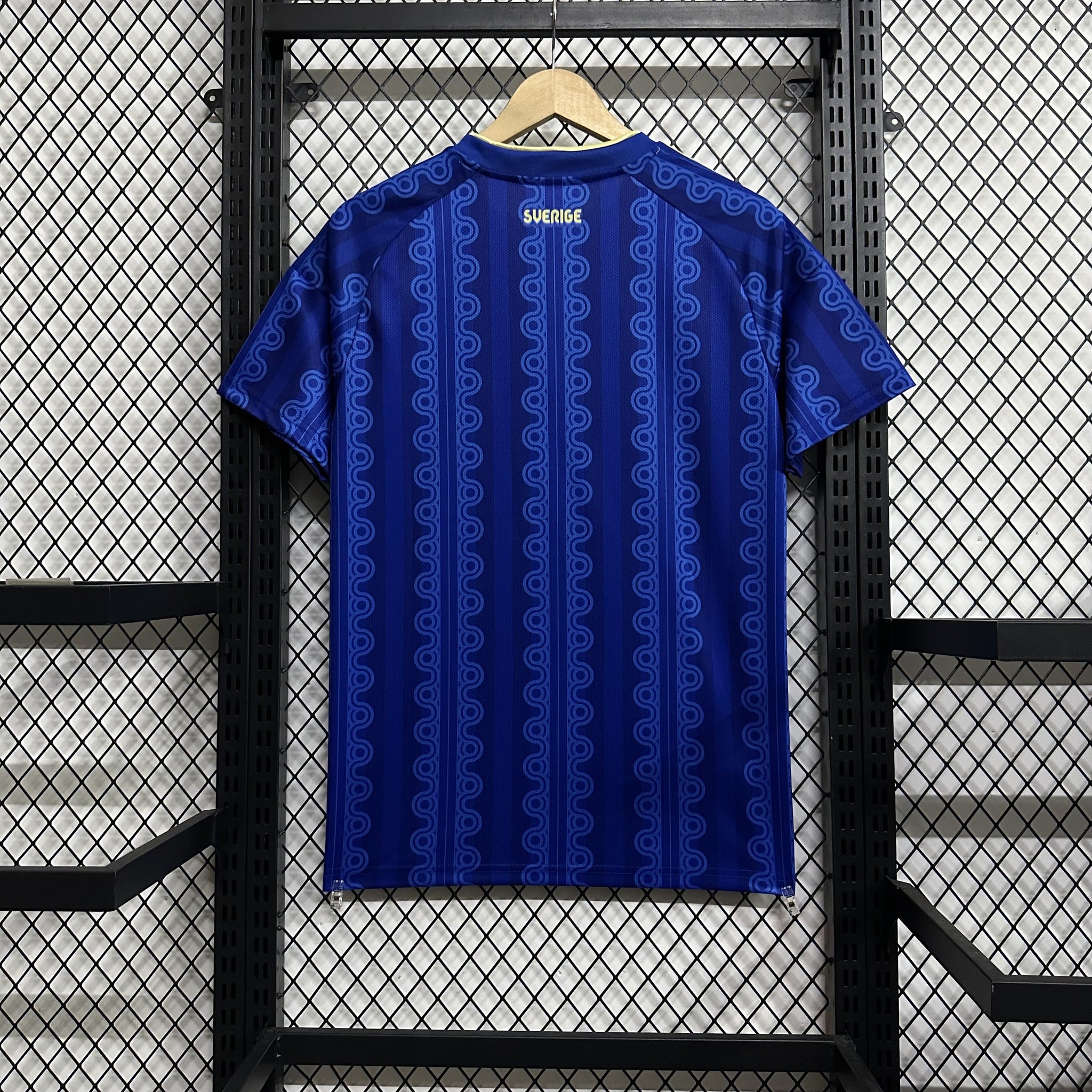 Sweden 26/27 Away Kit – image 2