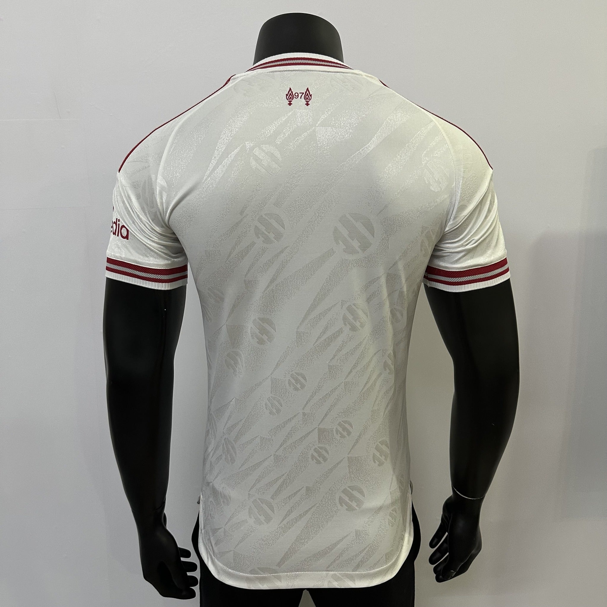 Liverpool Player 26/27 Away Kit – image 4