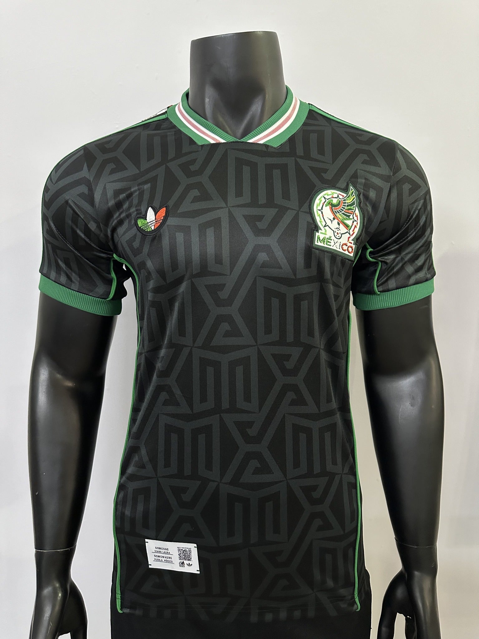Mexico Player 26/27 Retro Style Special Edition Kit – image 1