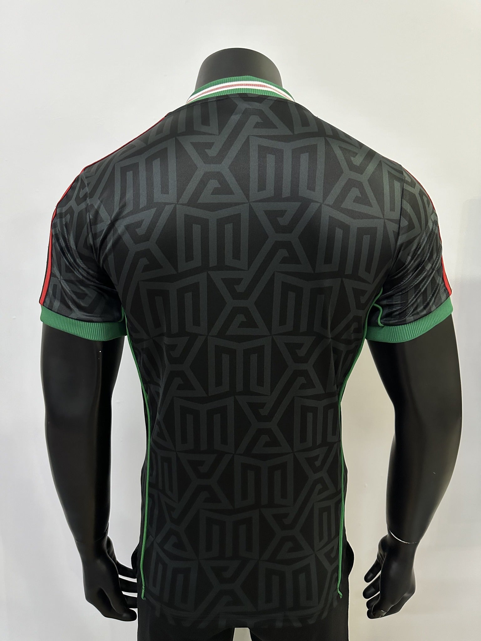 Mexico Player 26/27 Retro Style Special Edition Kit – image 2