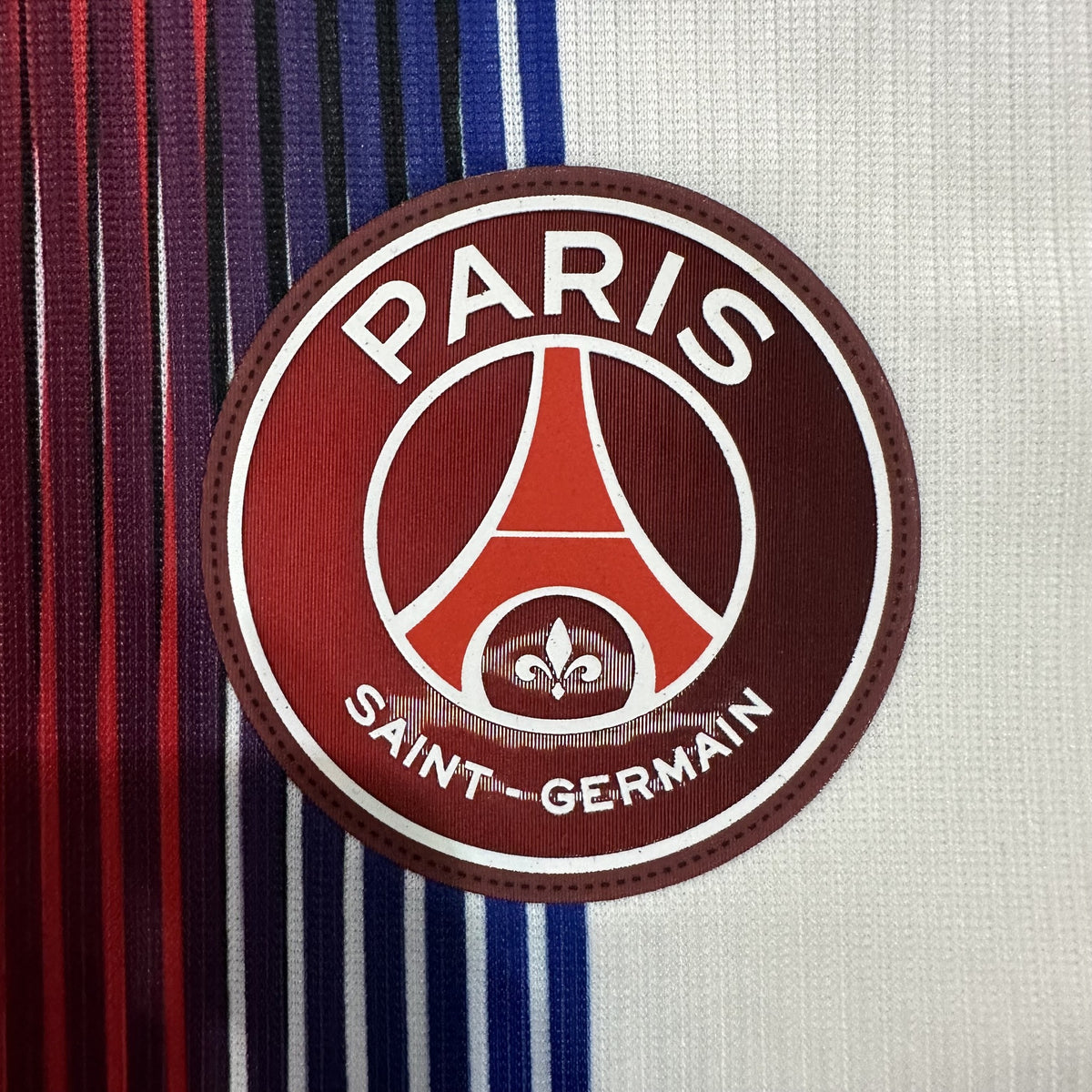 Paris Saint-Germain 26/27 Away Kit – image 5