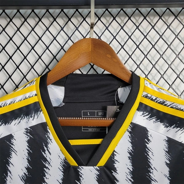 Juventus 23/24 Home Jersey