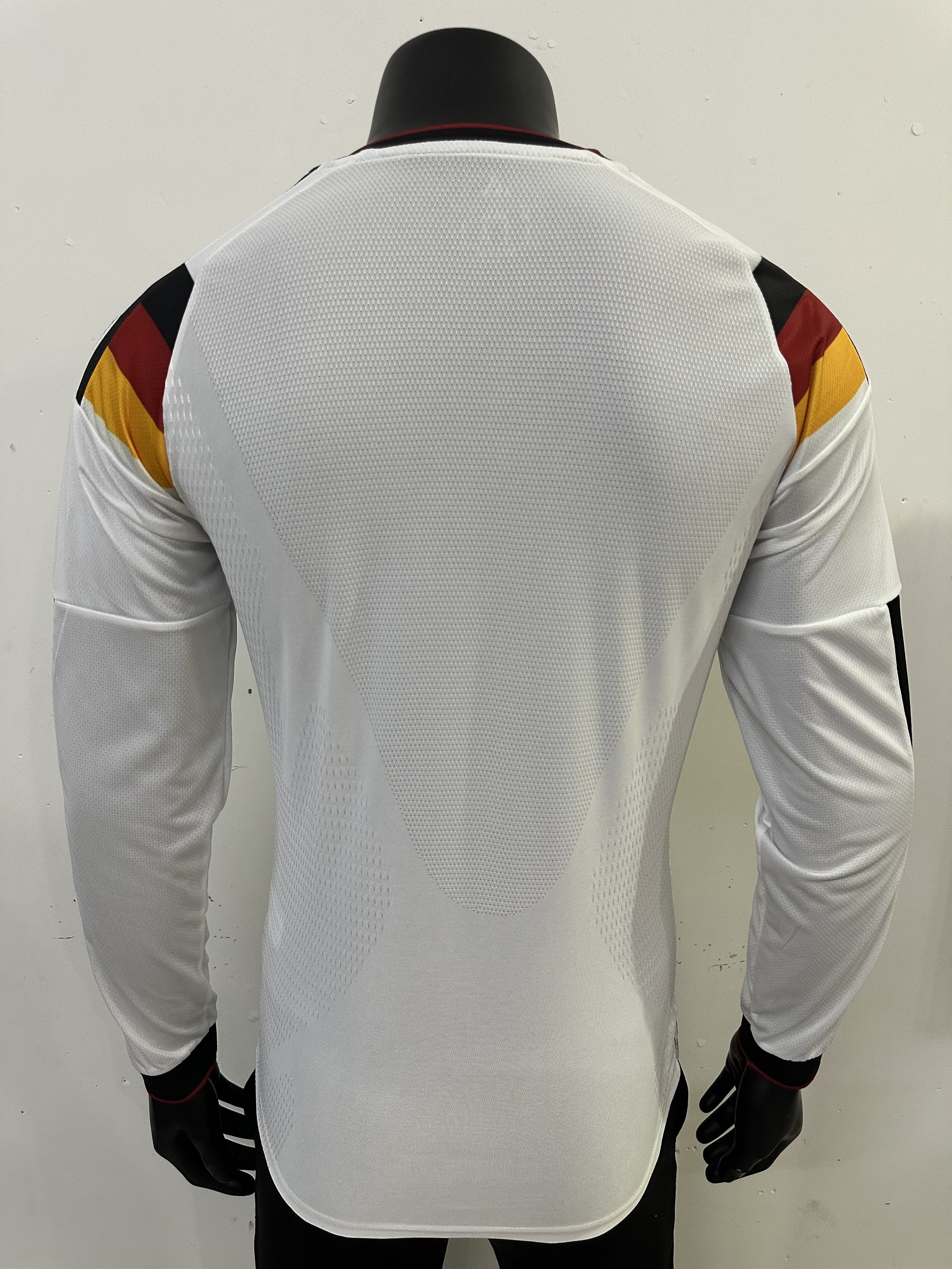 Germany Player 26/27 Home Long Sleeve Kit – image 2