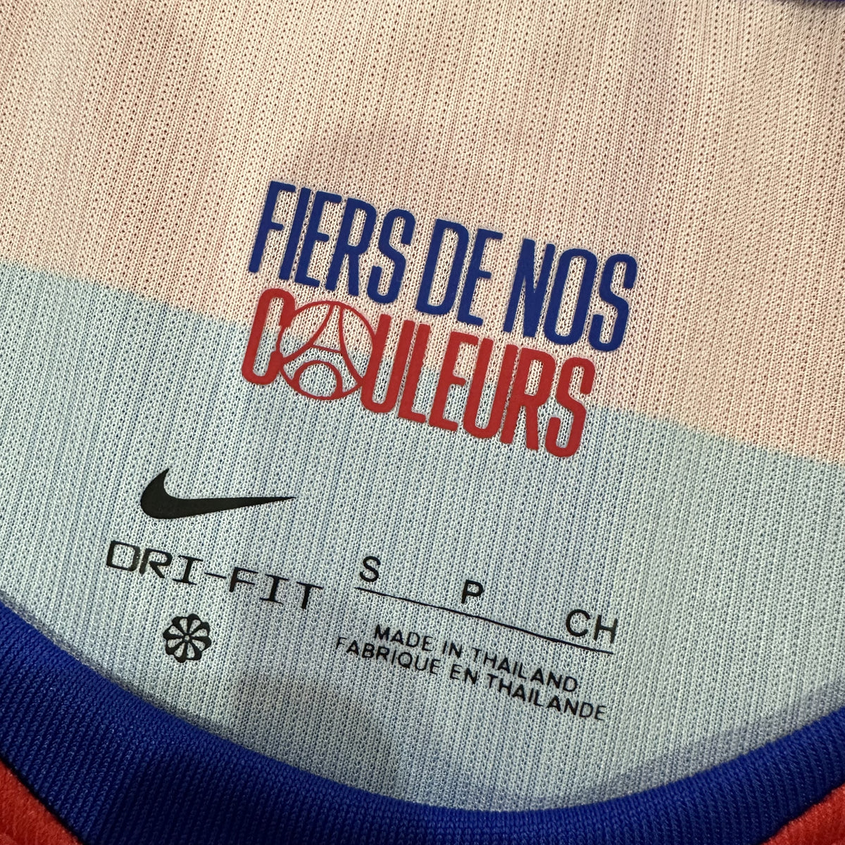 Paris Saint-Germain 26/27 Home Kit – image 6