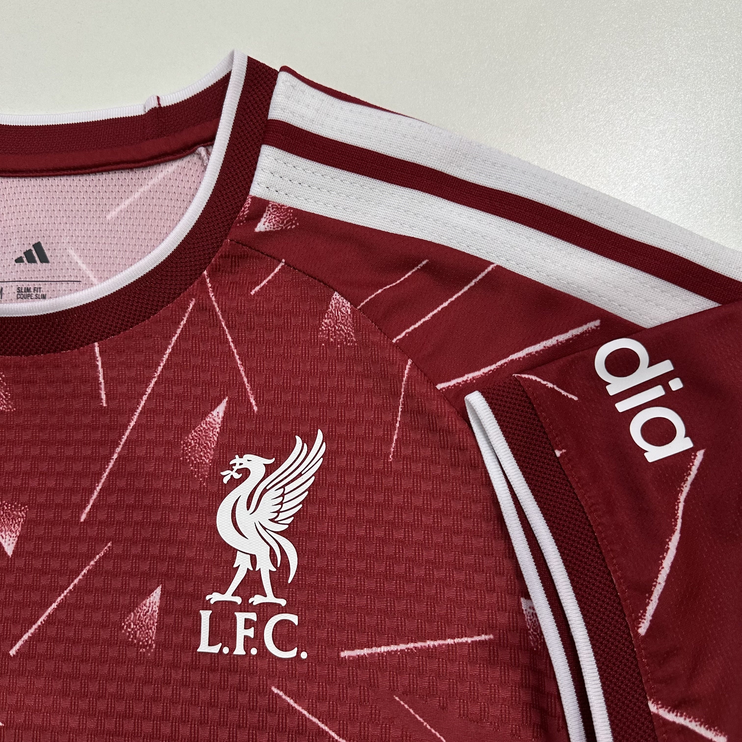 Liverpool Player 26/27 Home Kit – image 9