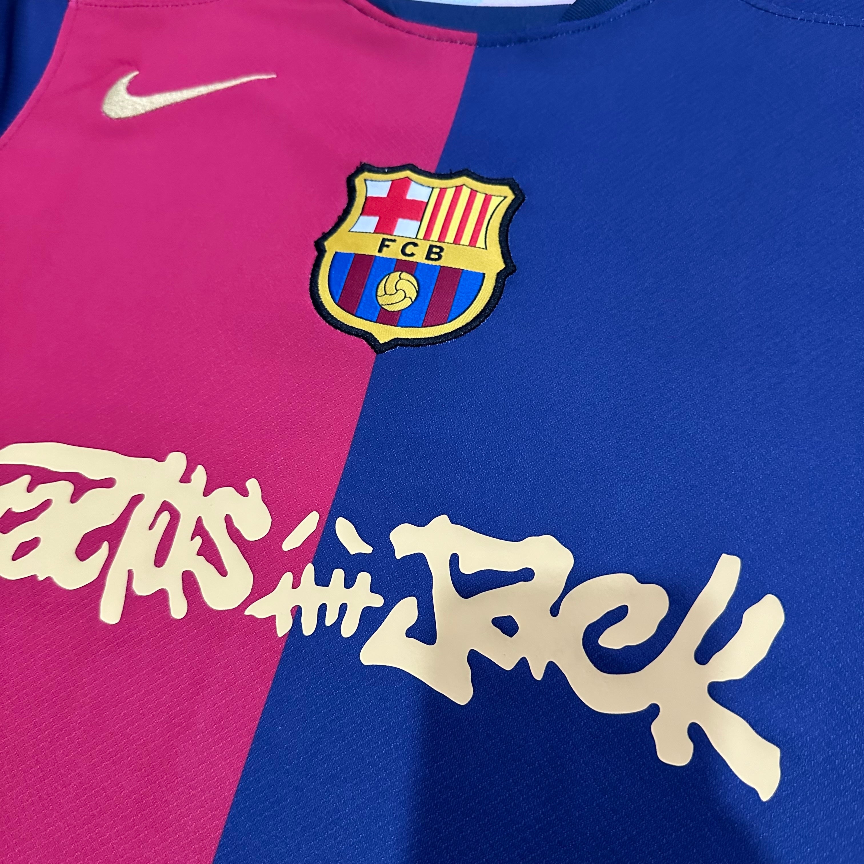 BARCELONA X TRAVIS SCOTT 24-25 HOME KIT