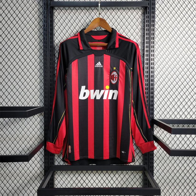 Milan 06-07 retro long sleeve Kit   Доставка 1 Работен Ден
