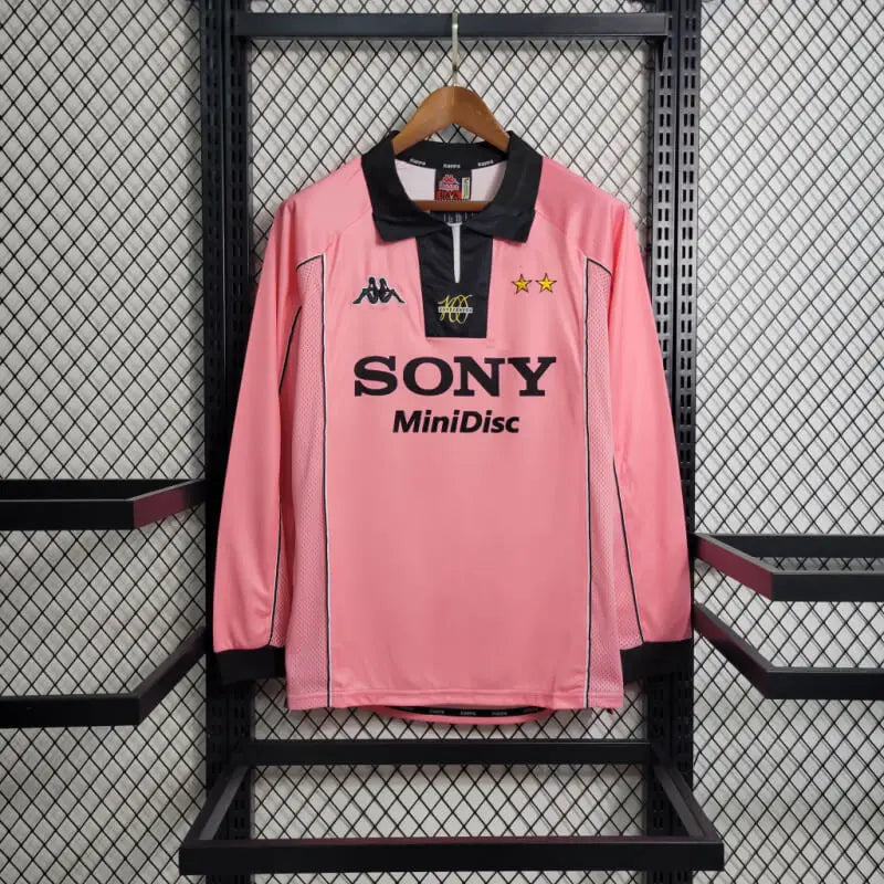 Juventus 97/98 Away Long Sleeve Kit