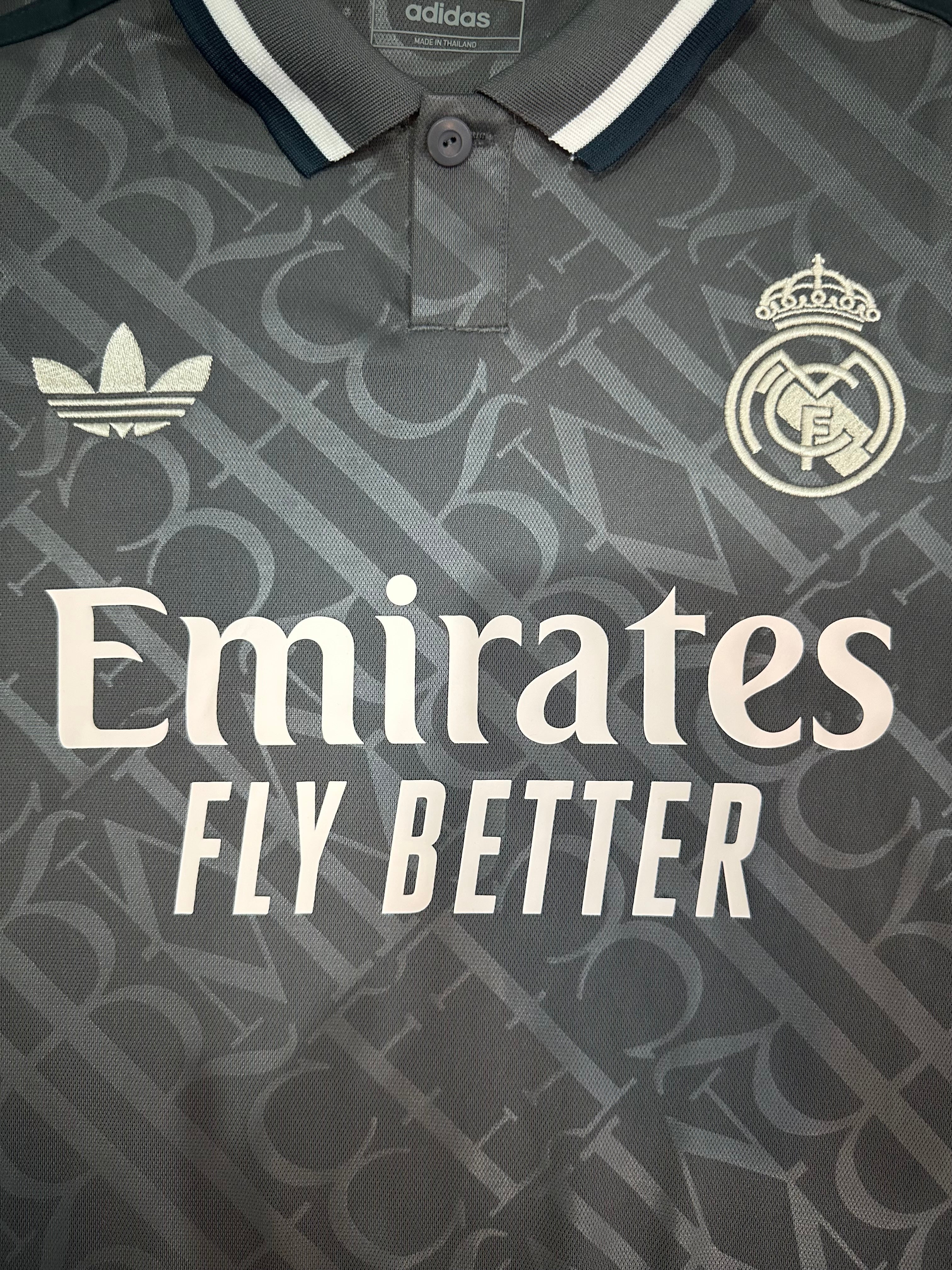 Real Madrid 24-25 third away kit