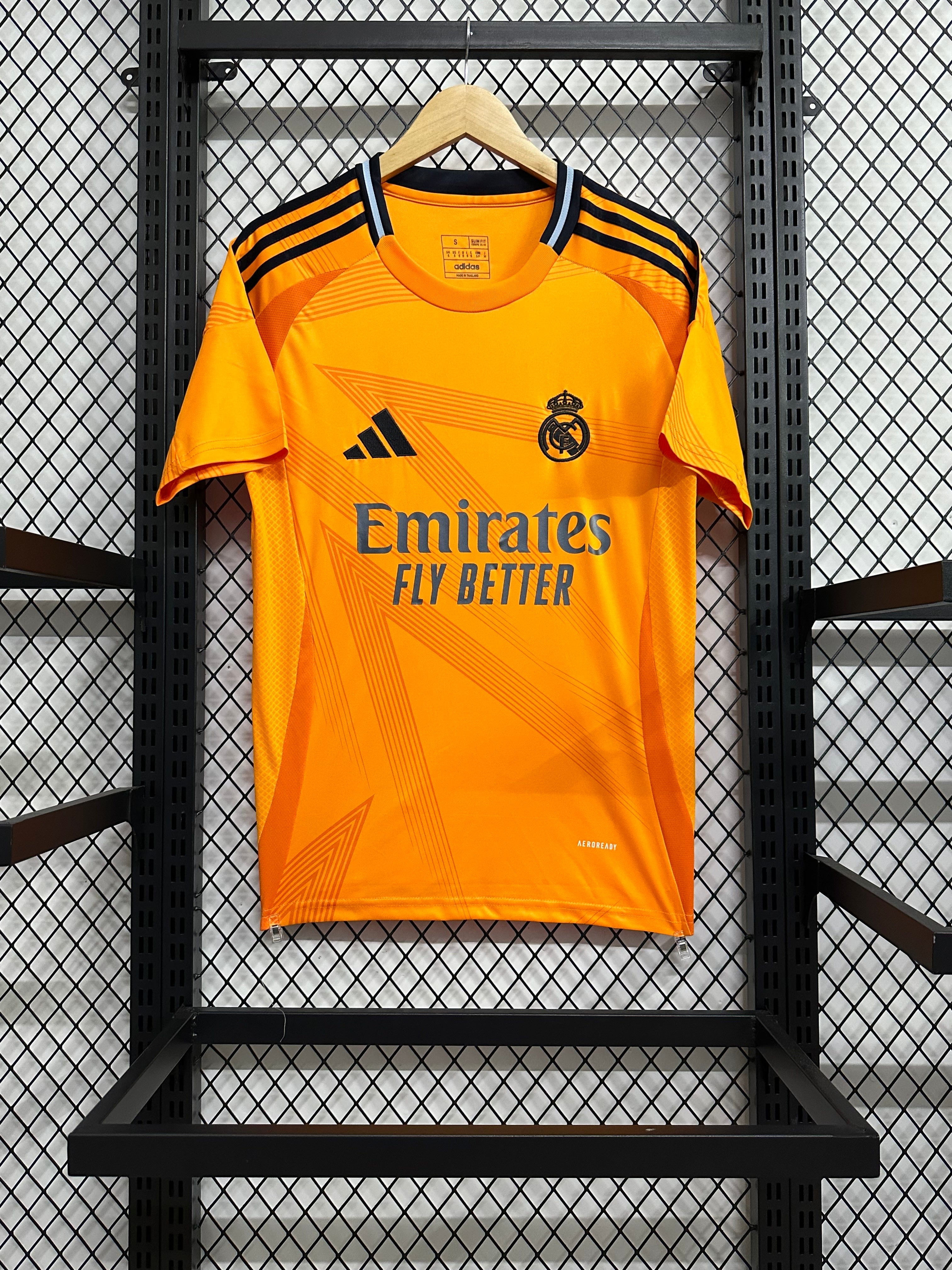 Real Madrid 24-25 second away kit