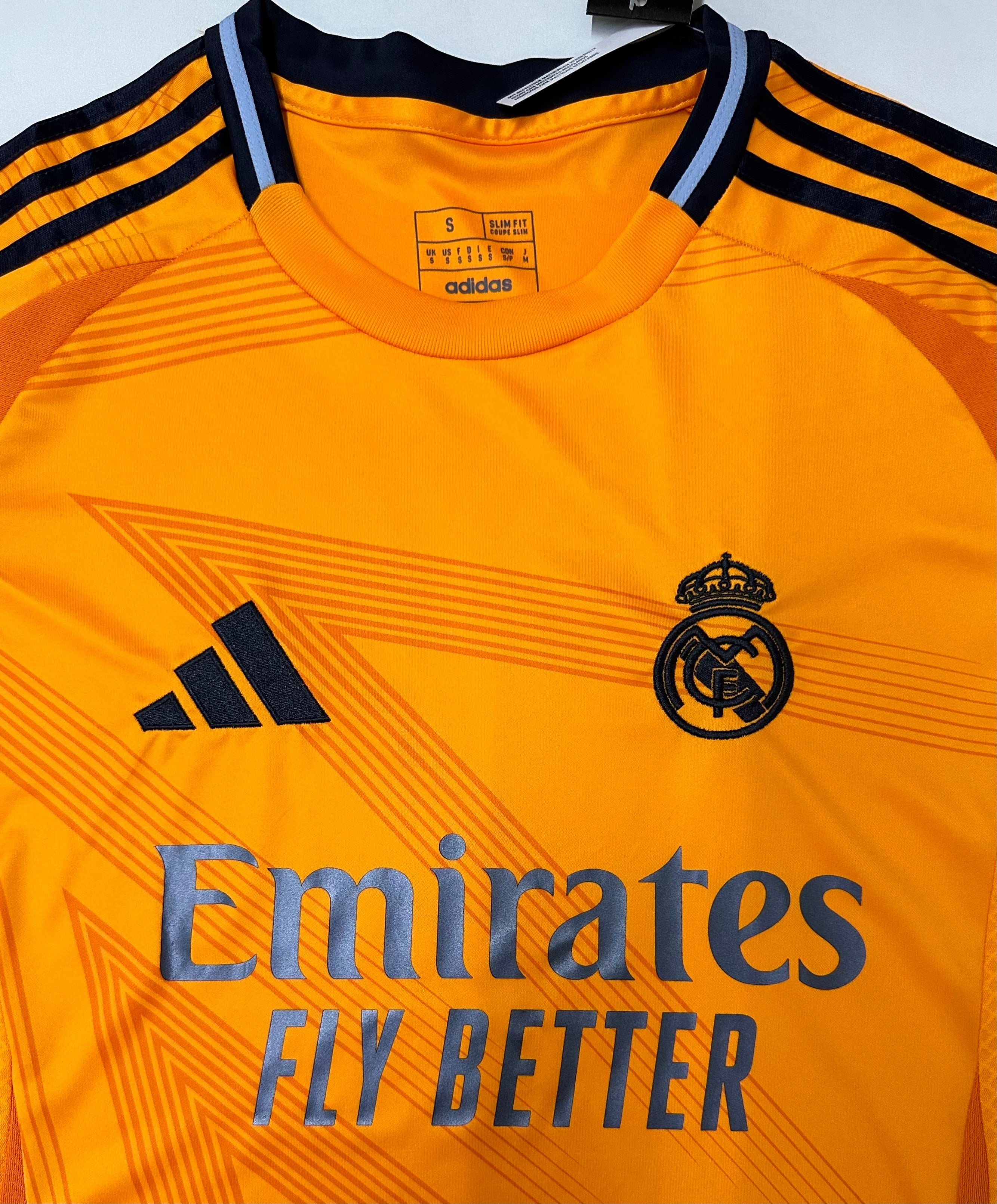 Real Madrid 24-25 second away kit