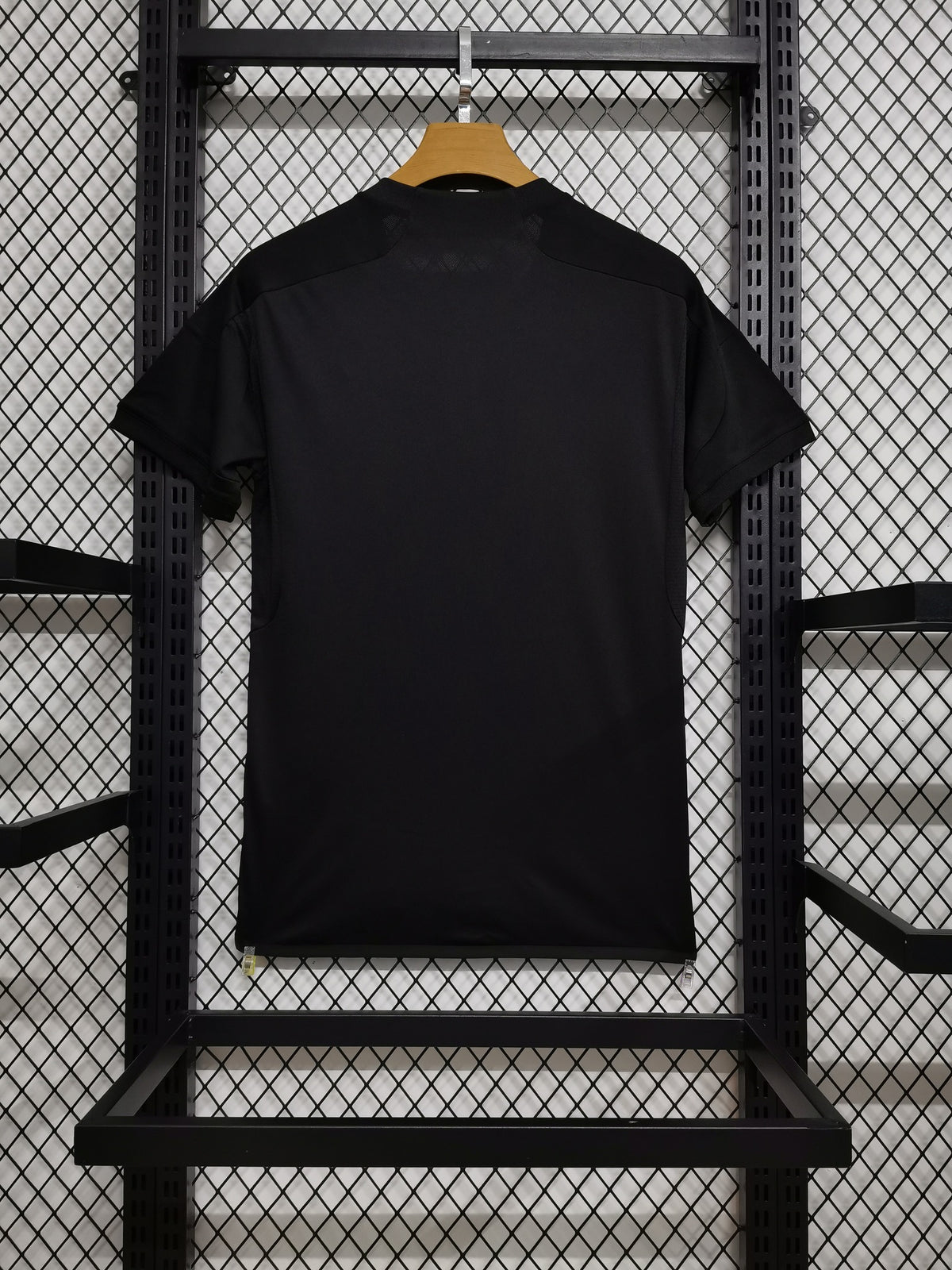 Real Madrid 23/24 Third Kit – image 2