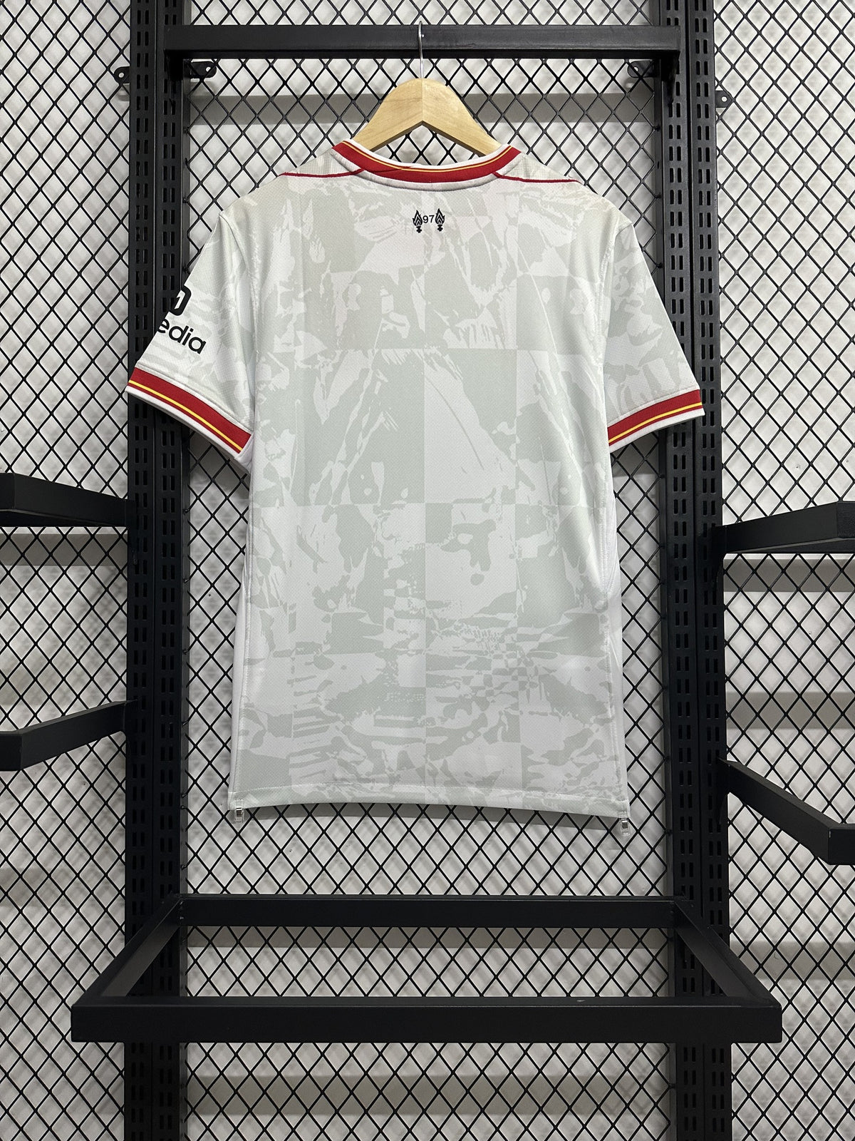 Liverpool 24/25 Third Kit – image 2