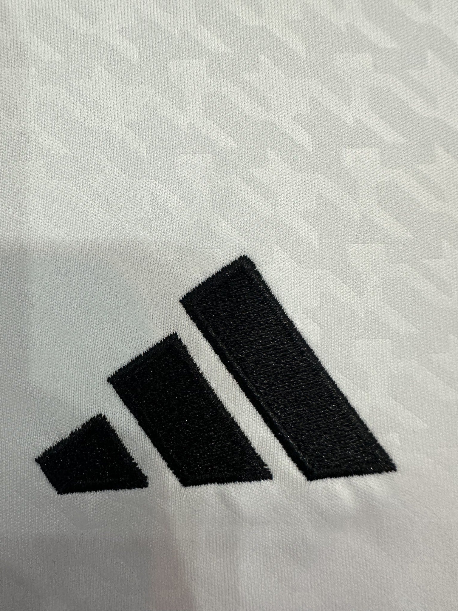 Real Madrid 24/25 Home Kit – image 8