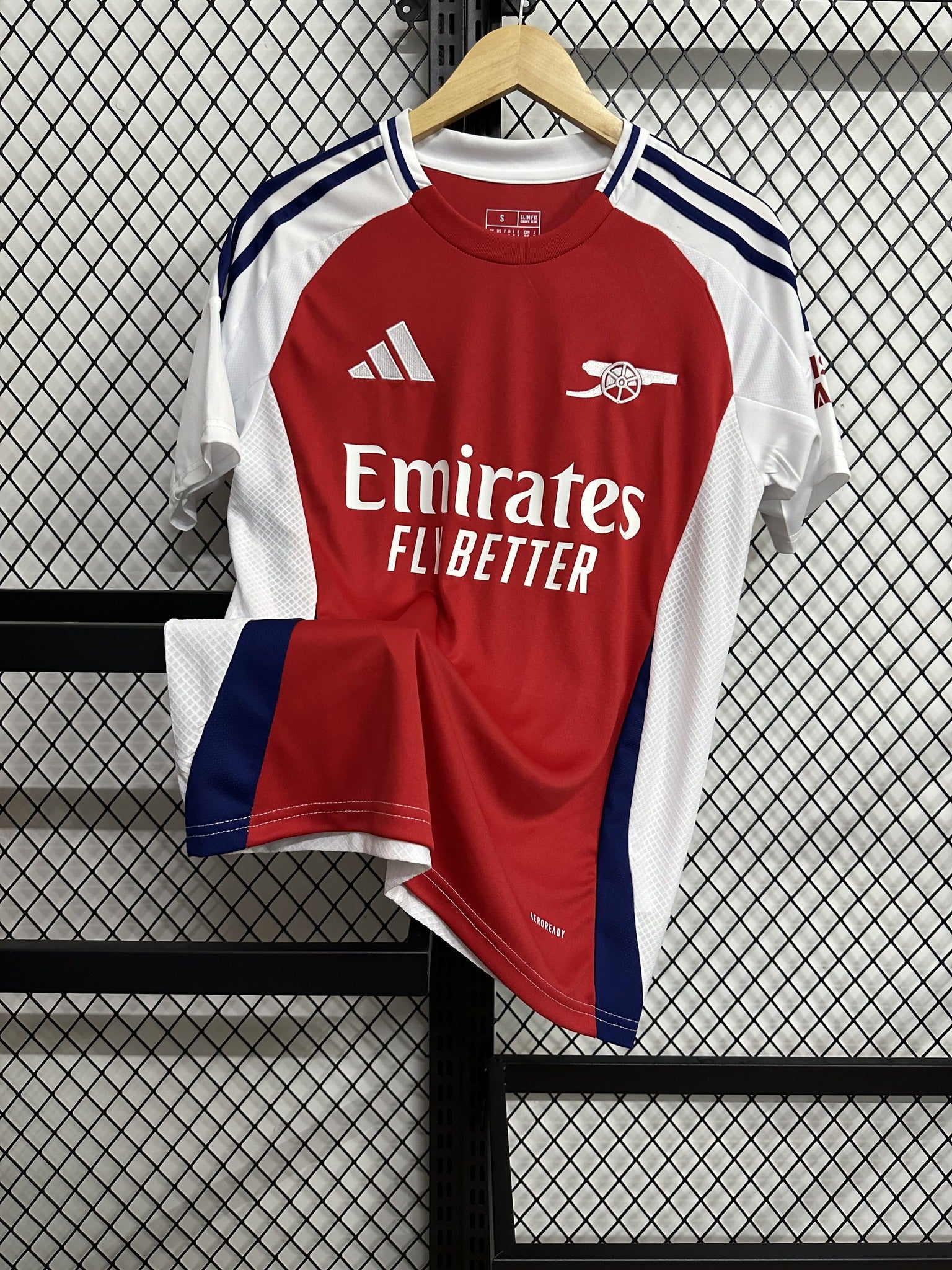 Arsenal 24/25 Home Kit – image 3