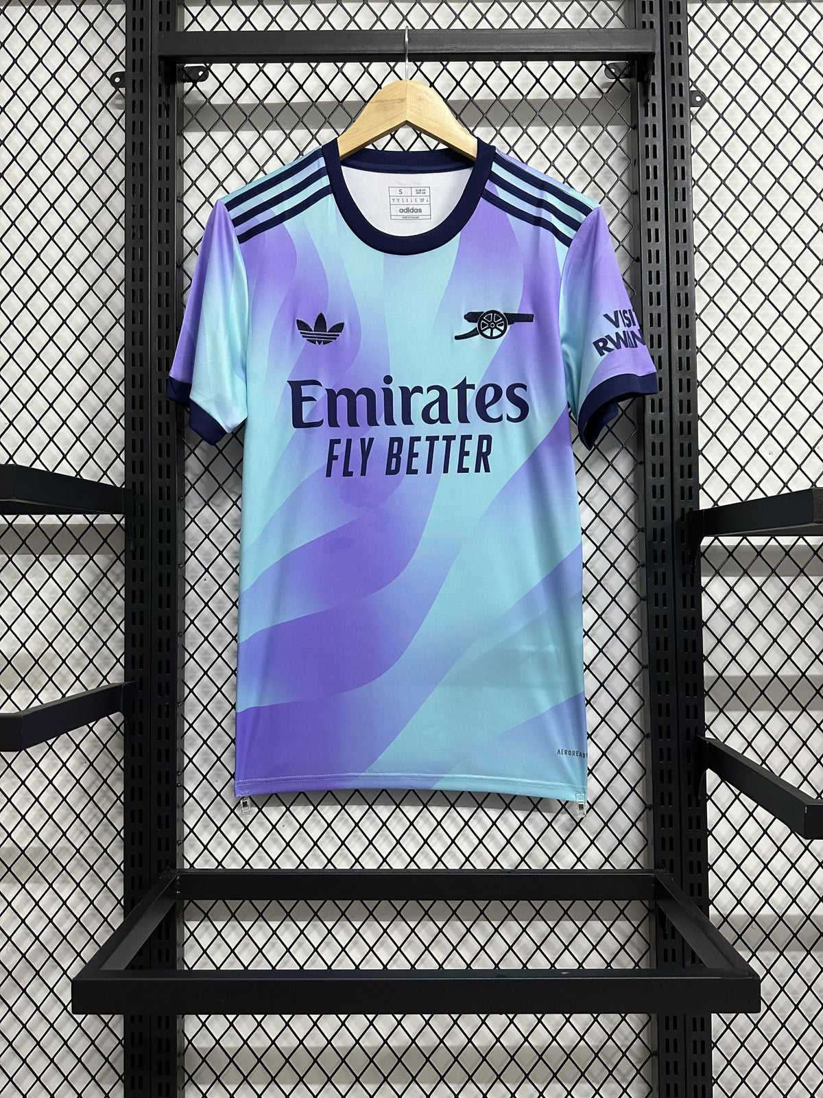 Arsenal 24/25 Third Kit – image 1