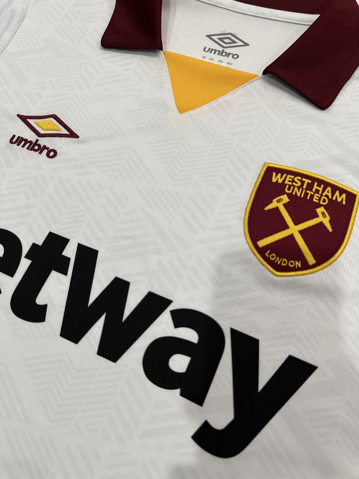 West Ham United 24/25 Third Kit – image 4
