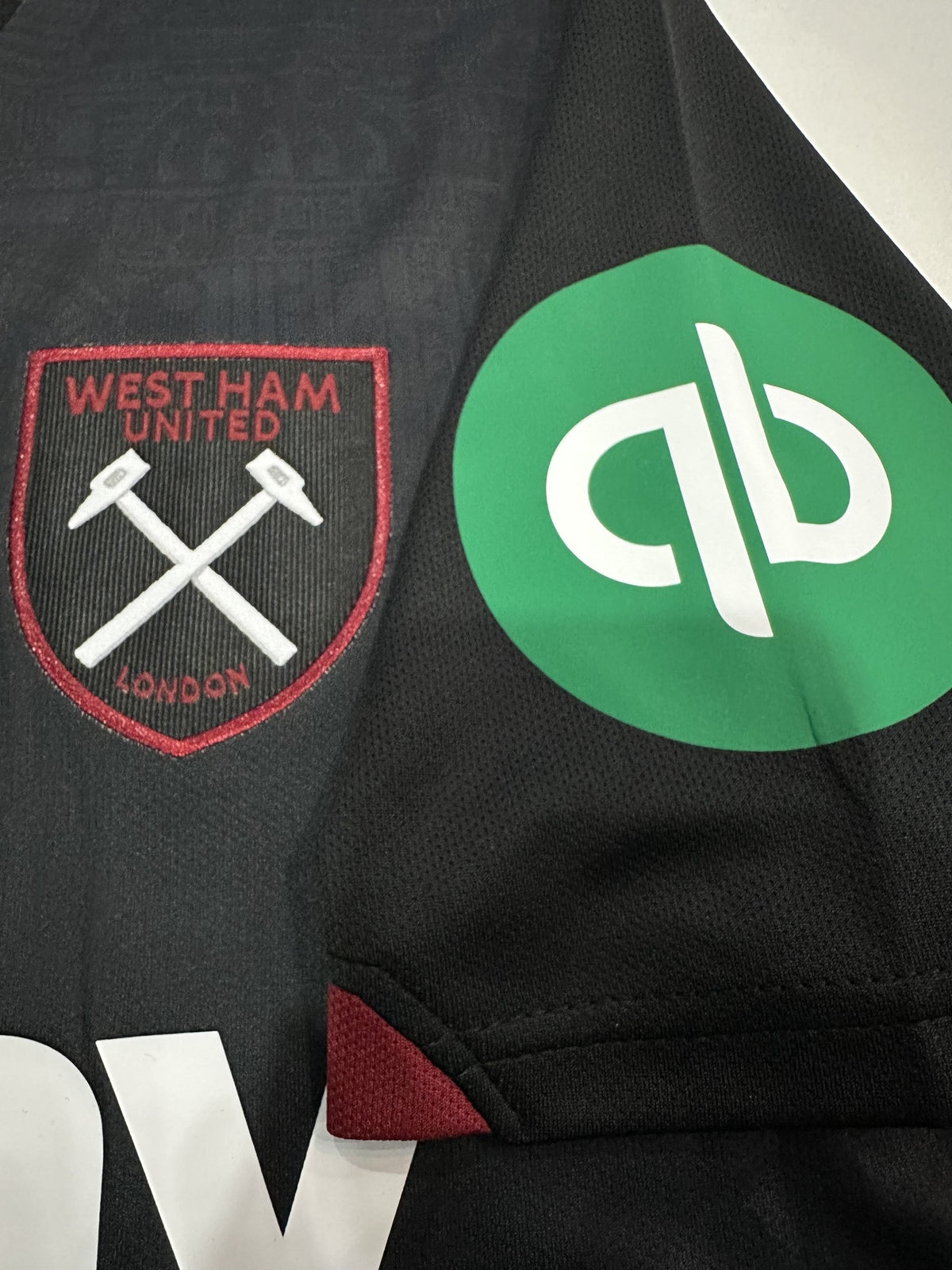 West Ham United 24/25 Away Kit – image 7