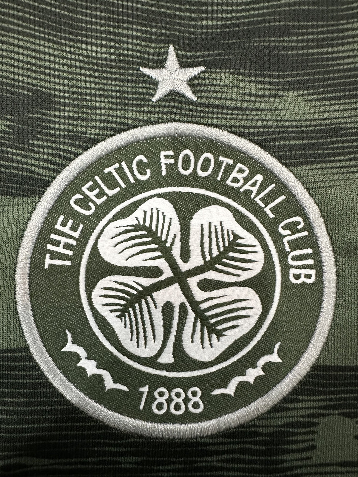 Celtic 24/25 Third Kit – image 5
