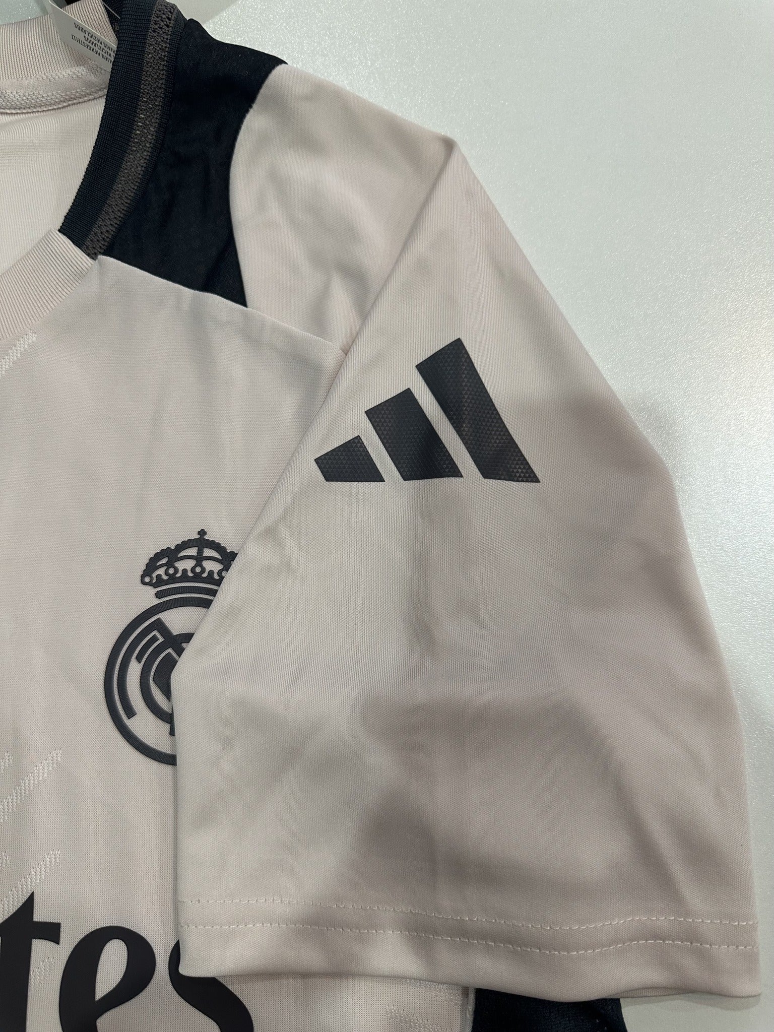 Real Madrid Player 24/25 Training Kit – image 5
