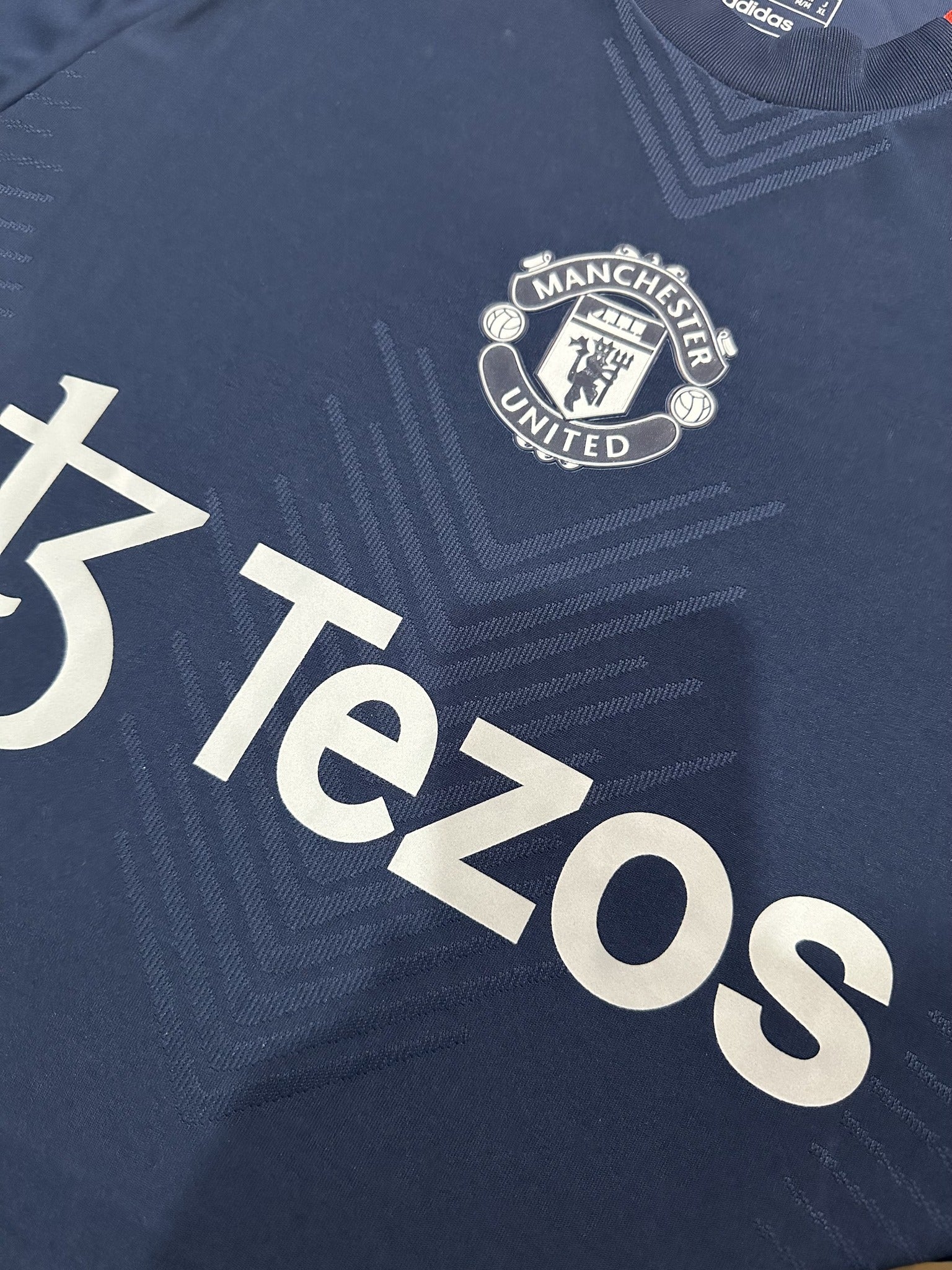 Manchester United Player 24/25 Alternate Training Kit – image 3